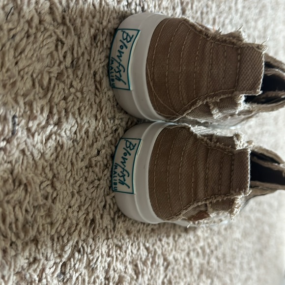 Blow fish shoes sold ! - Picture 4 of 6